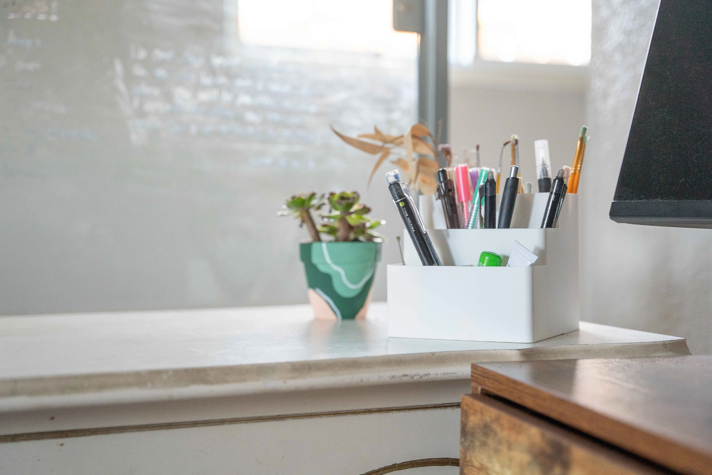 Pencil/Paint Brush Desk Organzier